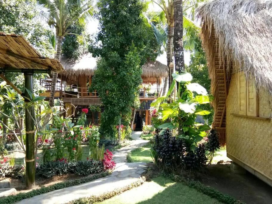 Eco Hut By Valley And 7 Waterfalls Ambengan Extérieur photo